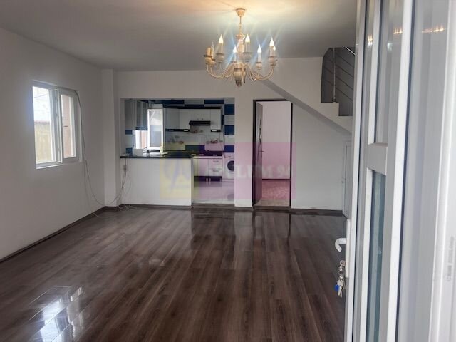 Casa parter+etaj Soseaua Giurgiului- Ferentari.